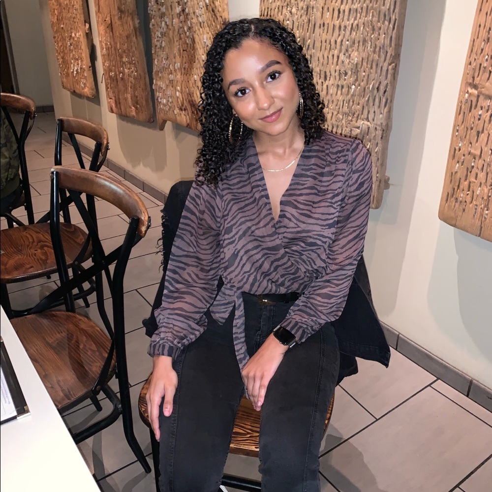 Meet your Posher, Lorna